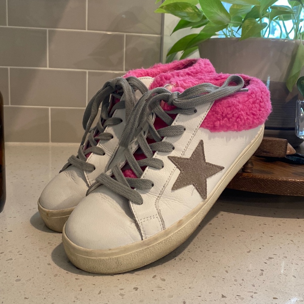 Steve Madden Polaris Star Slip-On Sneakers in Hot Pink